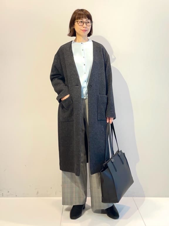 murayamaさんの「INDIVI｜【軽量／ウール混】ライトフォルム ロングコート」を使ったコーディネート
