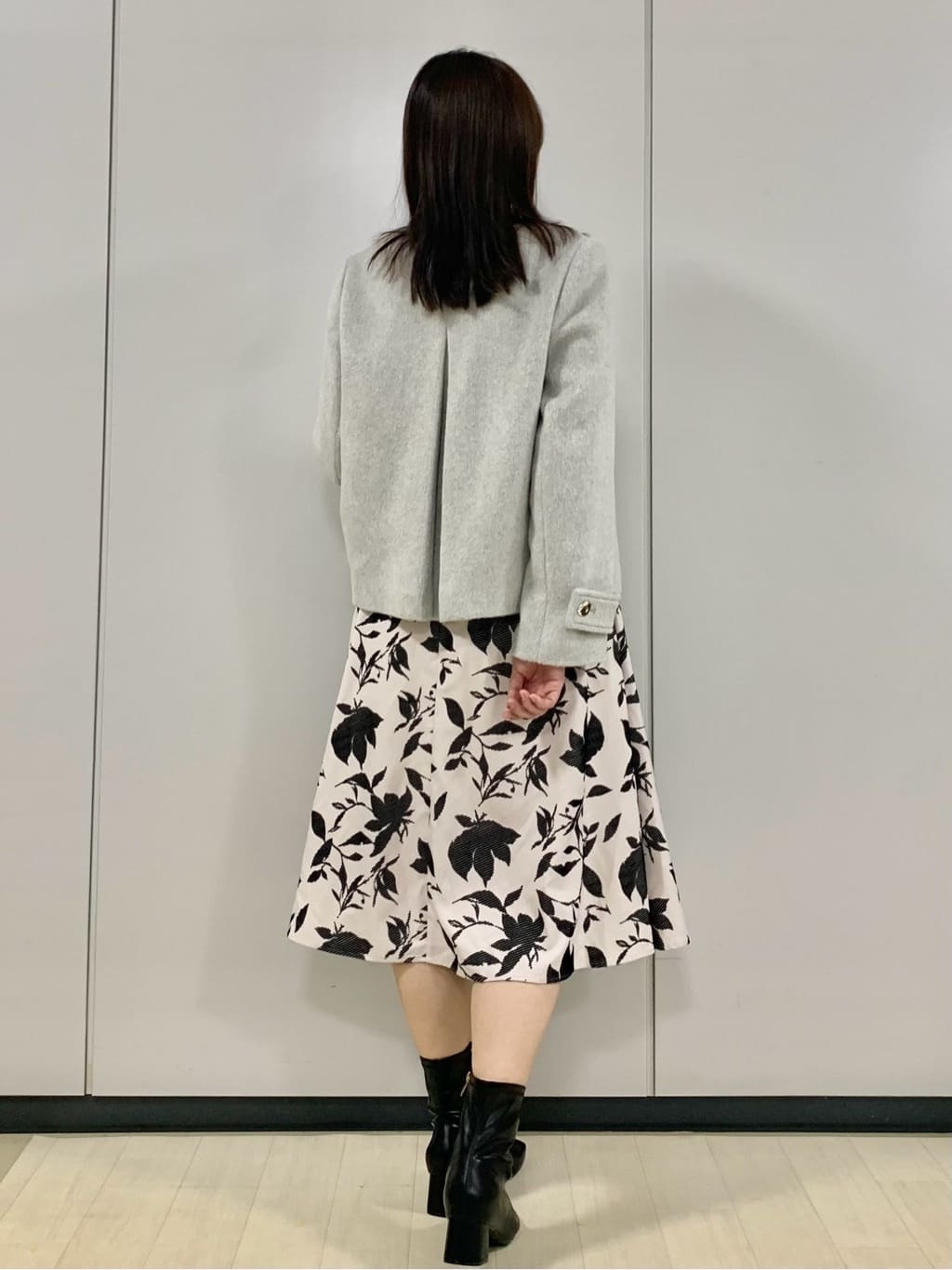 kasumiさんの「index｜フラワータックフレアスカート【洗濯機OK／イージーアイロン／防シワ】」を使ったコーディネート