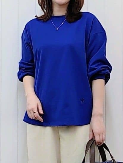 itoさんの「Dessin｜【360度可愛い・洗える】バックヘンリーカットソー」を使ったコーディネート