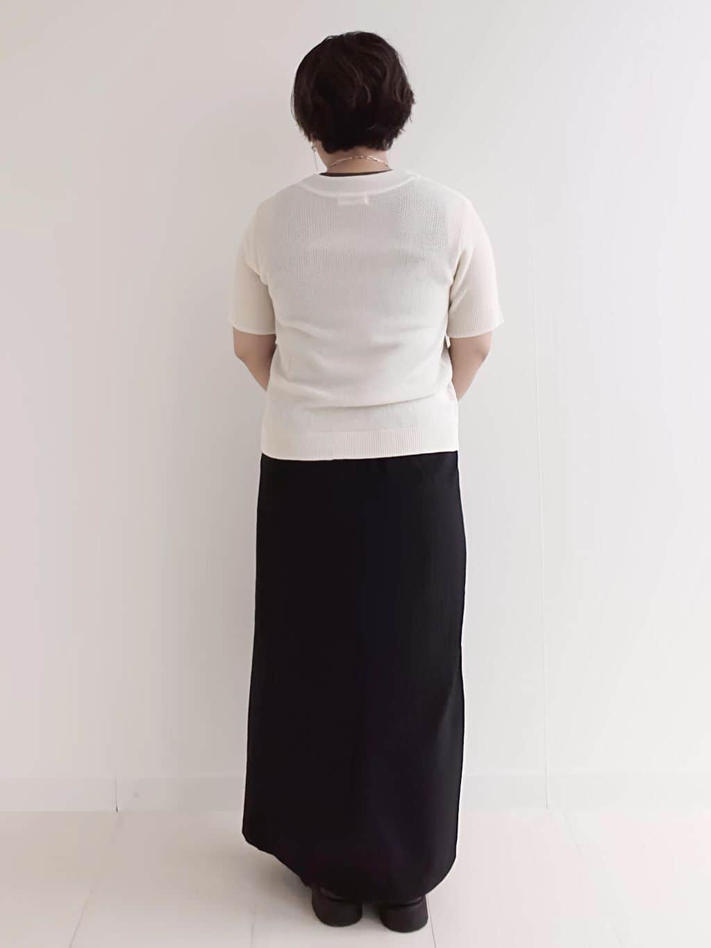 かなこさんの「OPAQUE.CLIP｜ツイードライクポケット付きニット【洗濯機洗い可／抗ピル】」を使ったコーディネート