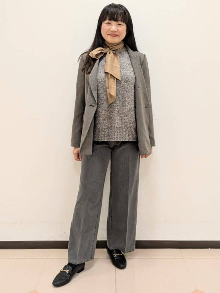 ともさんの「UNTITLED｜【グレー/ブルー/ジーンズ】ソフトワイドデニムパンツ」を使ったコーディネート