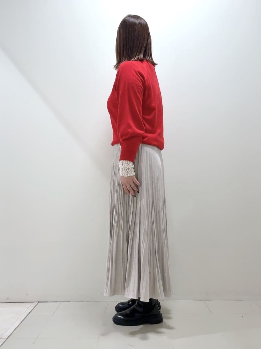 YUIさんの「UNTITLED｜【トレンド/ジレ】フェイクファーベスト」を使ったコーディネート