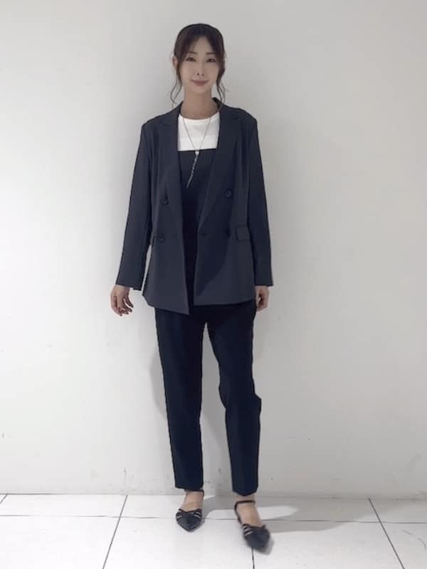 shioriさんの「INDIVI｜【セットアップ可能】ビスチェレイヤード風トップス」を使ったコーディネート