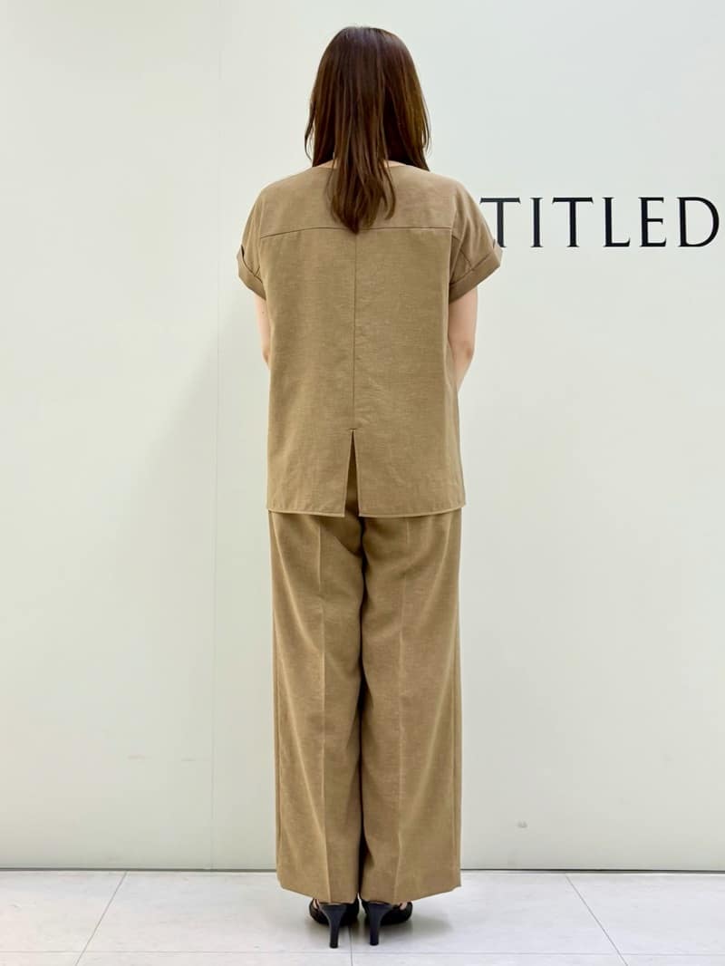 Sakaiさんの「UNTITLED｜【セットアップ可/はっ水/通勤】リラククール 半袖ブラウス」を使ったコーディネート