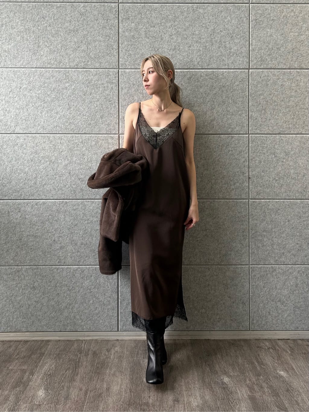 honoka Aさんの「CODE A｜faux mink short jacket」を使ったコーディネート