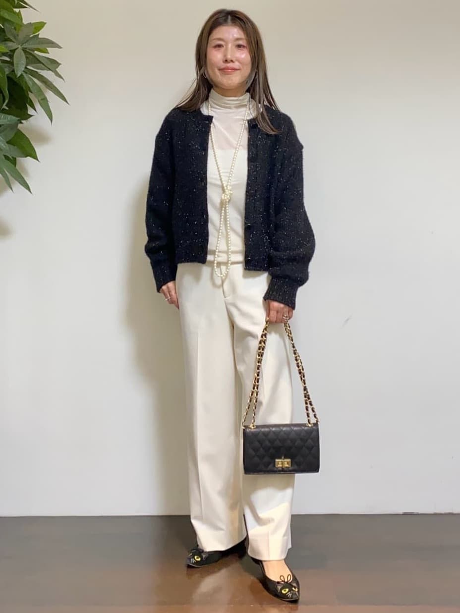tomoさんの「UNTITLED｜【あったか素材/ストレッチ性】裏起毛ワイドパンツ」を使ったコーディネート