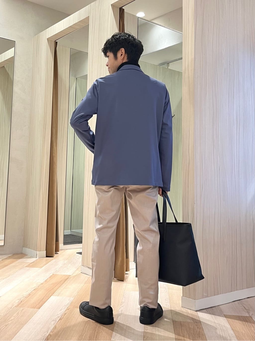URAさんの「TAKEO KIKUCHI｜リラックス カーディガン ジャケット」を使ったコーディネート