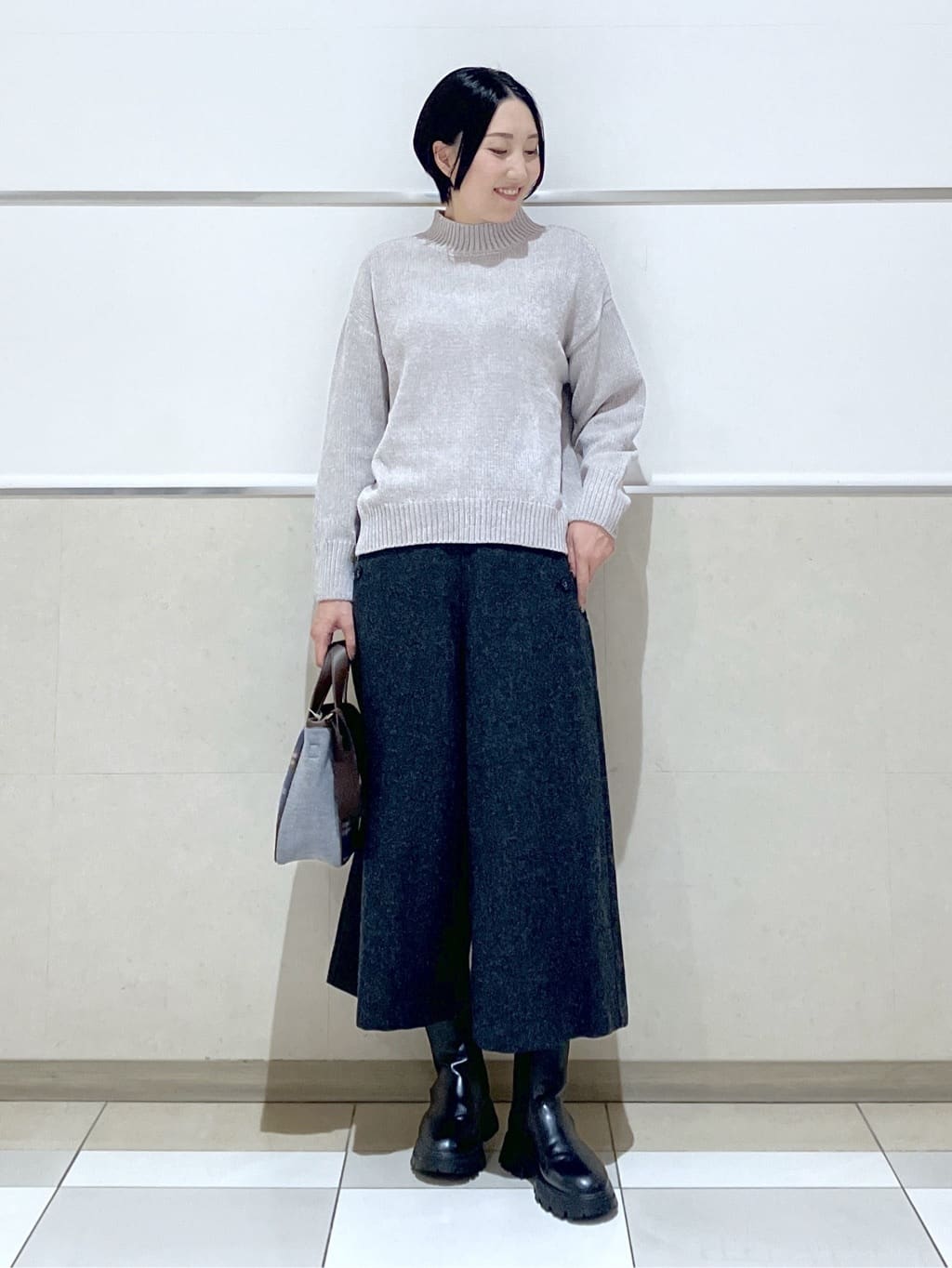 eriko さんの「Dessin｜【洗える】ハイネックベロアモールニット」を使ったコーディネート