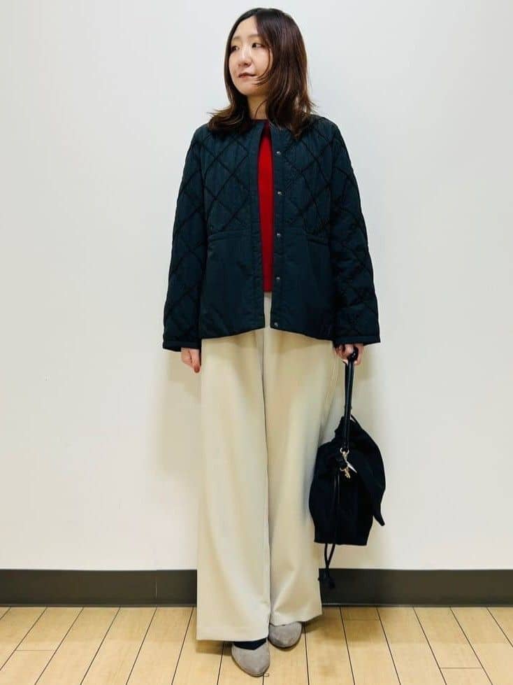 miiiさんの「Reflect｜【気軽な羽織に◎】中綿キルティングショートコート」を使ったコーディネート