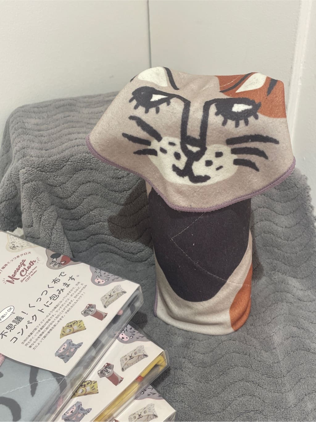 まのちゃんさんの「212 KITCHEN STORE｜モモンガ 保冷くっつきクロス ミケ」を使ったコーディネート