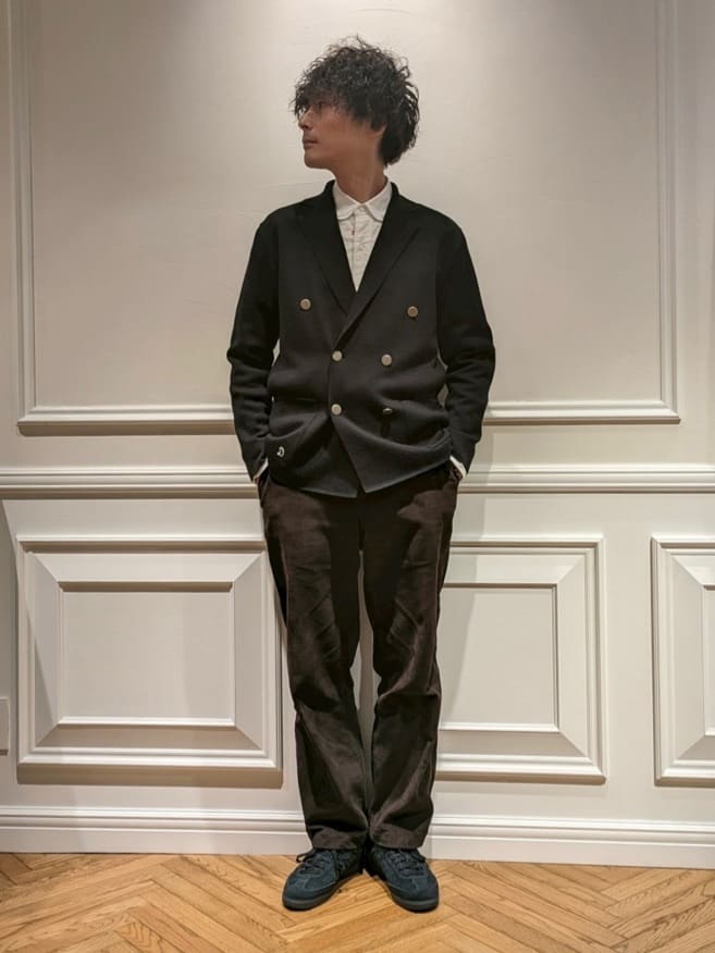 橋本さんの「DRESSTERIOR｜オックスフォード ラウンドカラーシャツ」を使ったコーディネート