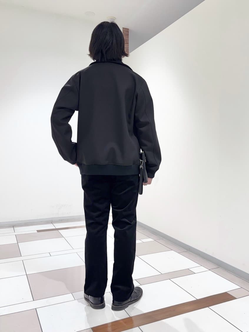 及川さんの「TAKEO KIKUCHI｜【JUST ONE LAYER】ダウンファブリック ジップアップ リブ ブルゾン」を使ったコーディネート