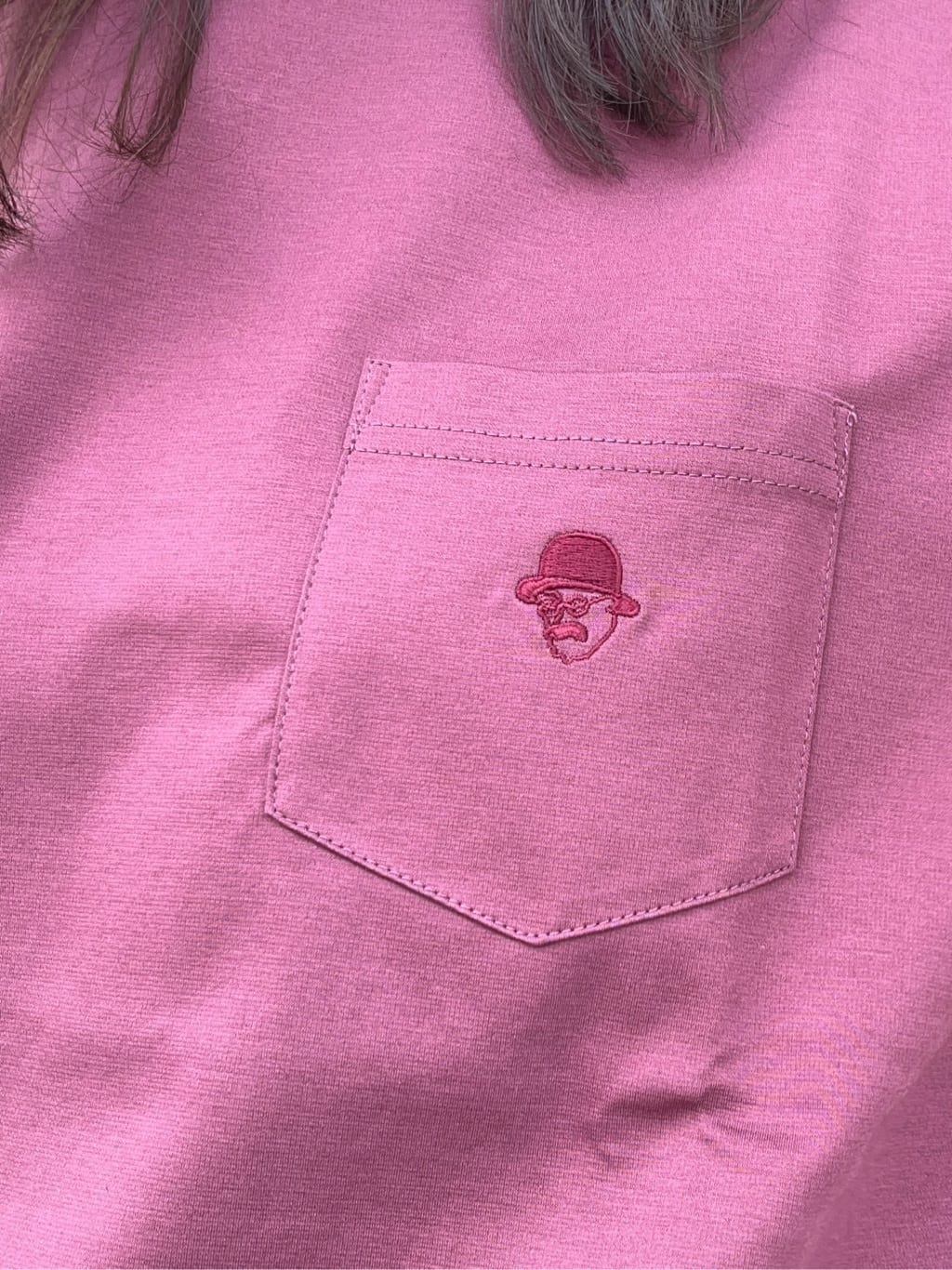 神野（jinno）さんの「TAKEO KIKUCHI｜【COOL CITY WEAR】ワンポイント刺しゅう ポケットTシャツ /接触冷感」を使ったコーディネート