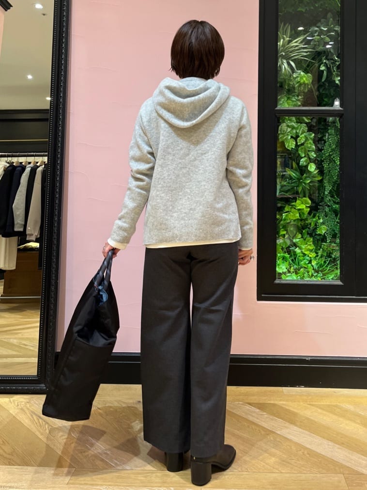 ogataさんの「DRESSTERIOR｜ソフトサーモポンチイージーワイドパンツ」を使ったコーディネート