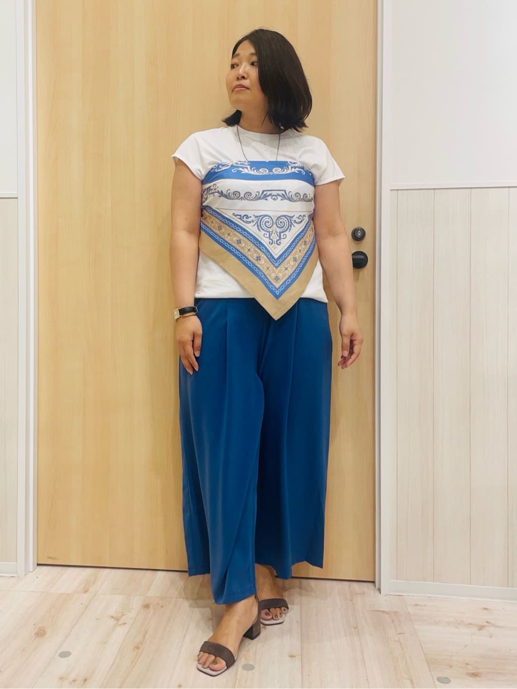 すーさんの「SHOO･LA･RUE｜【S-LL】さらりと着たい大人のための 麻調半袖ジャケット」を使ったコーディネート