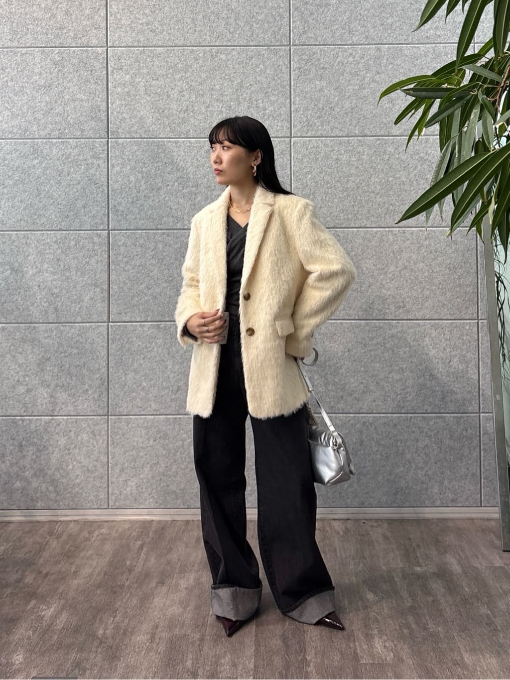 rinaさんの「INDIVI｜ロールアップデニム」を使ったコーディネート