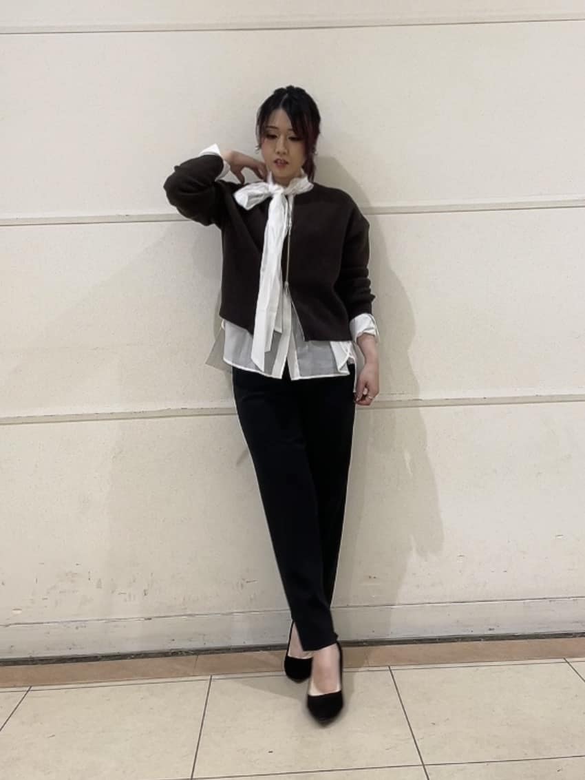 watanabeさんの「UNTITLED｜【ゆったりサイズ／着丈短め】ジップニットカーディガン」を使ったコーディネート