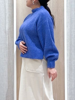 naoさんの「grove｜【洗える】ふんわりウール混ボトルネックニット」を使ったコーディネート