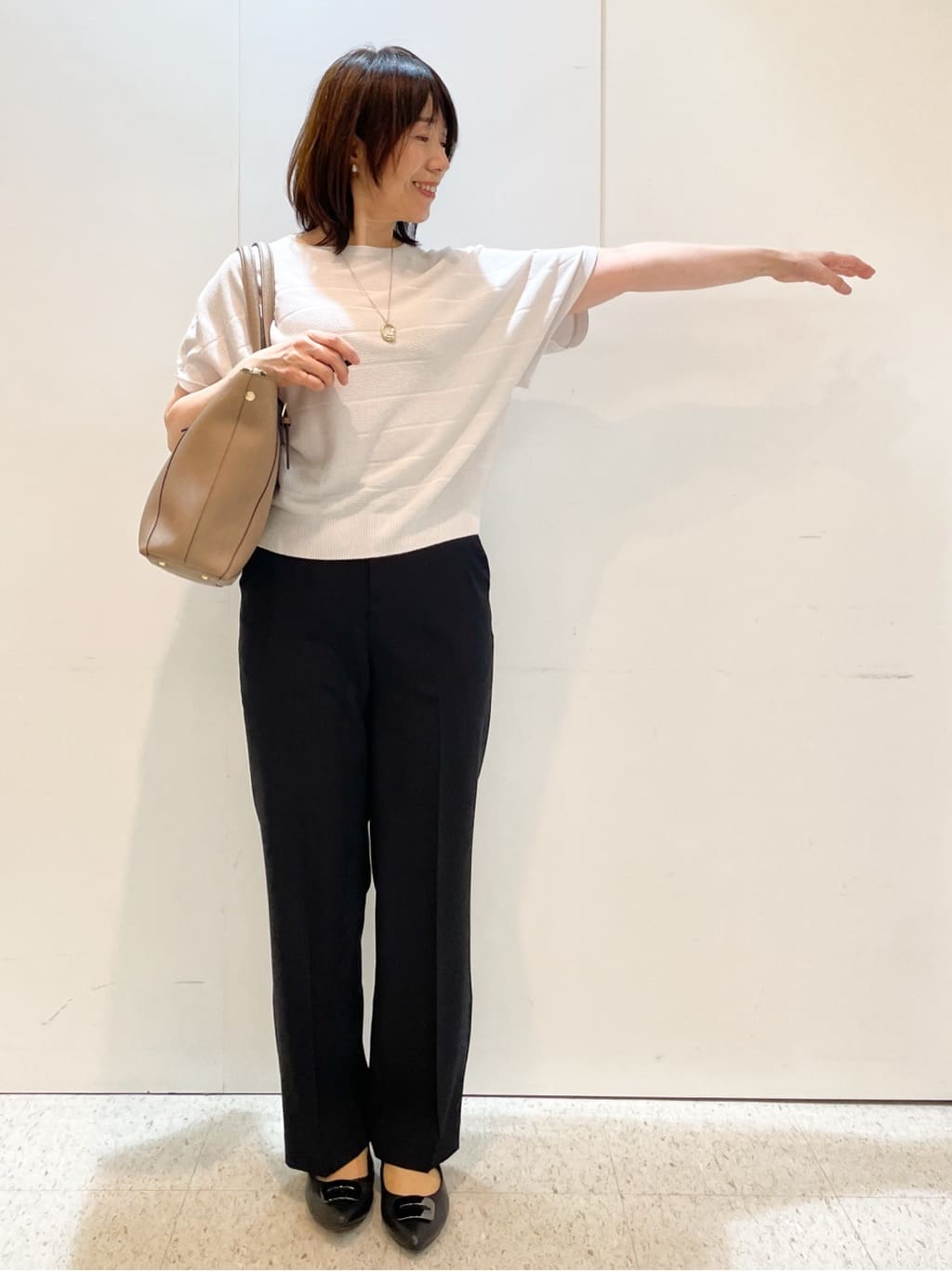めいさんの「Reflect｜【マシンウォッシュ可】リネンライクフレアパンツ」を使ったコーディネート