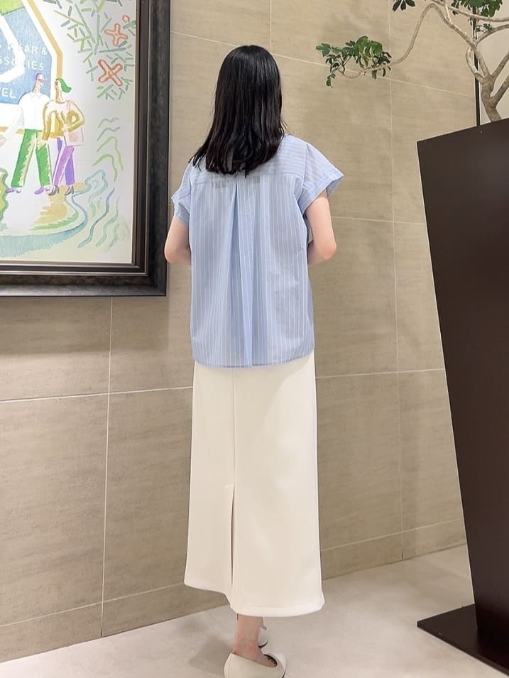 sechiさんの「UNTITLED｜【洗える/スキッパー】フレンチスリーブシアーブラウス」を使ったコーディネート