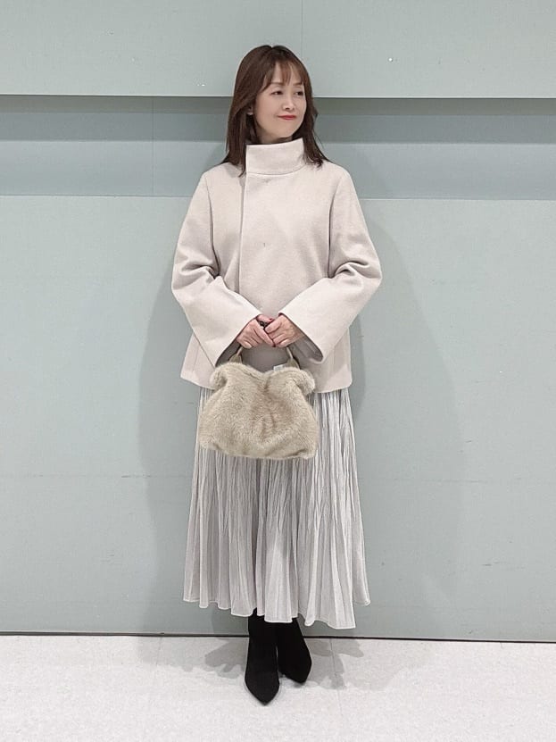 makiさんの「UNTITLED｜【着回しが効く／オンオフアウター】ウールショートコート」を使ったコーディネート