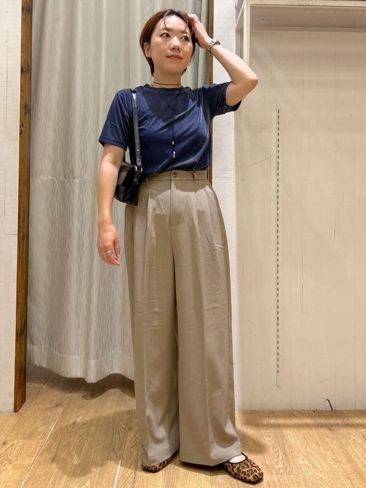 ga_riさんの「THE SHOP TK｜シアーベロアカットソー【洗える】」を使ったコーディネート