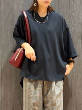 meiさんの「SHOO･LA･RUE｜【S-LL/洗濯後しわになりにくい】バックギャザーがアクセント スッキパーブラウス」を使ったコーディネート