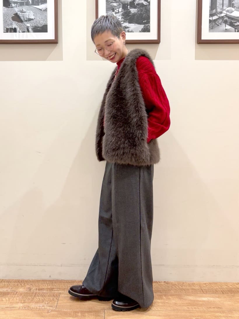 Ayumiさんの「SHOO･LA･RUE｜【洗濯機可／毛玉レス】シンプルケーブル柄ニット」を使ったコーディネート