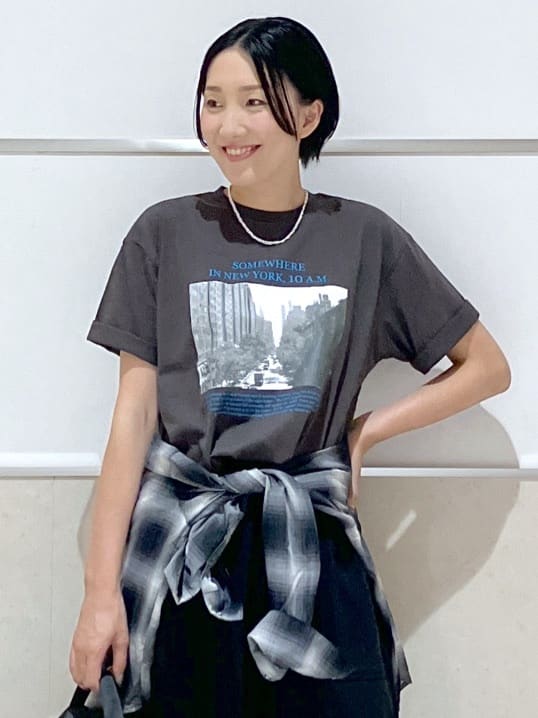 eriko さんの「Dessin｜【ユニセックス・洗える】オーガニックコットンロゴ入りTシャツ」を使ったコーディネート