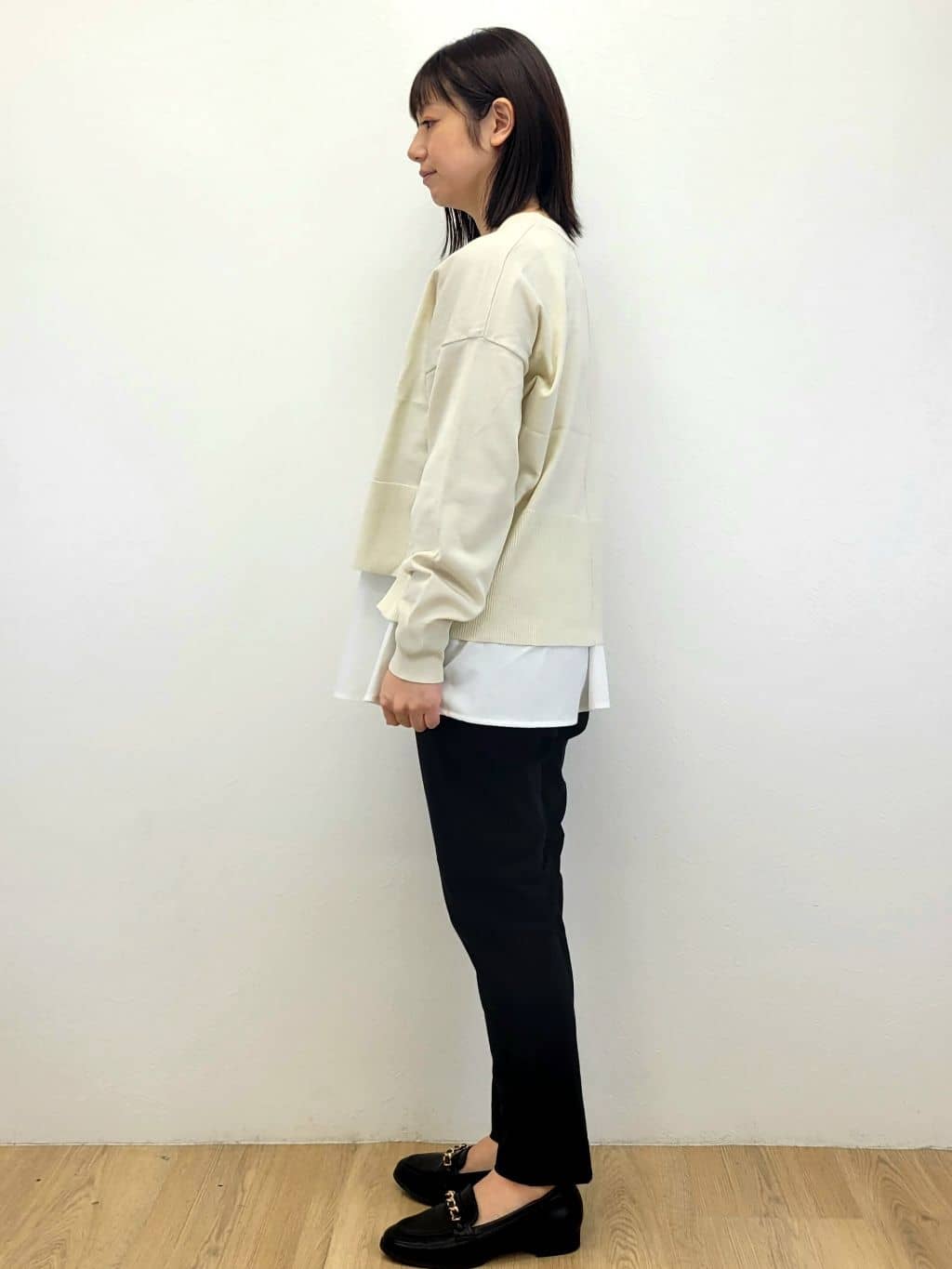 LISAさんの「OPAQUE.CLIP｜《ツインセット》リラクシーサイドスリットニット&times;ドッキングタンク【洗濯機洗い可】」を使ったコーディネート