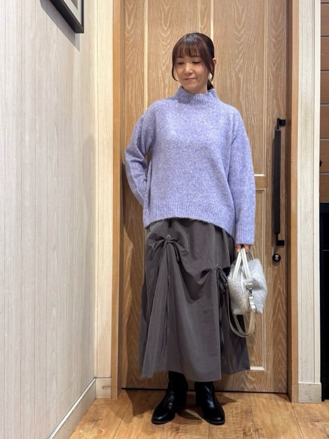 KAORIさんの「SHOO･LA･RUE｜【撥水/あったか】たっぷり着られる 中綿モンスターショートコート」を使ったコーディネート