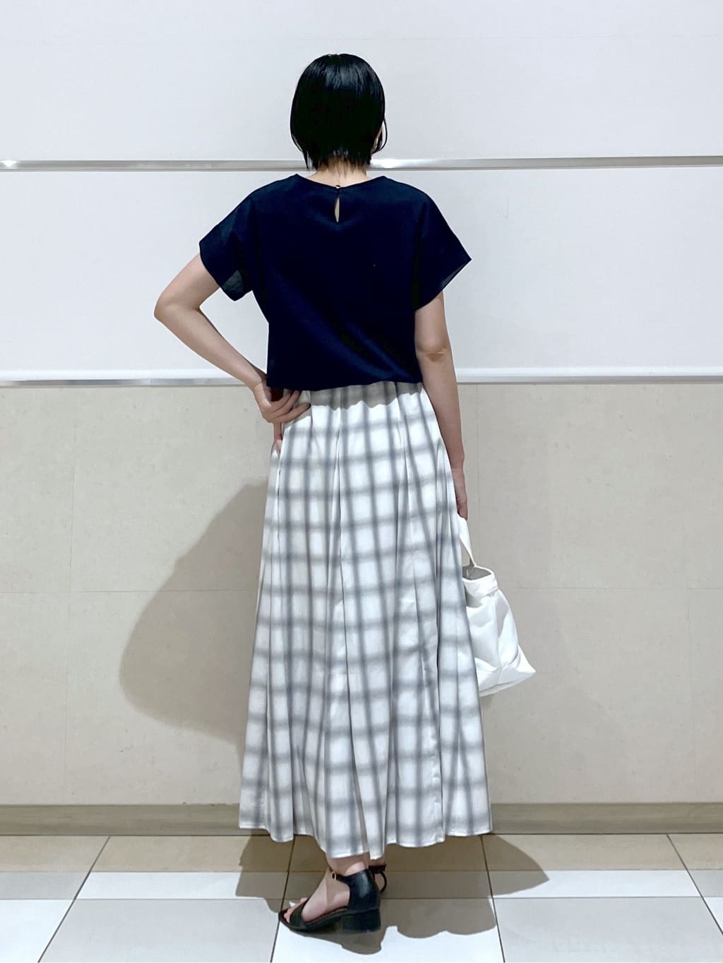 eriko さんの「Dessin｜【ウエストゴム・洗える】オンブレーチェック柄スカート」を使ったコーディネート