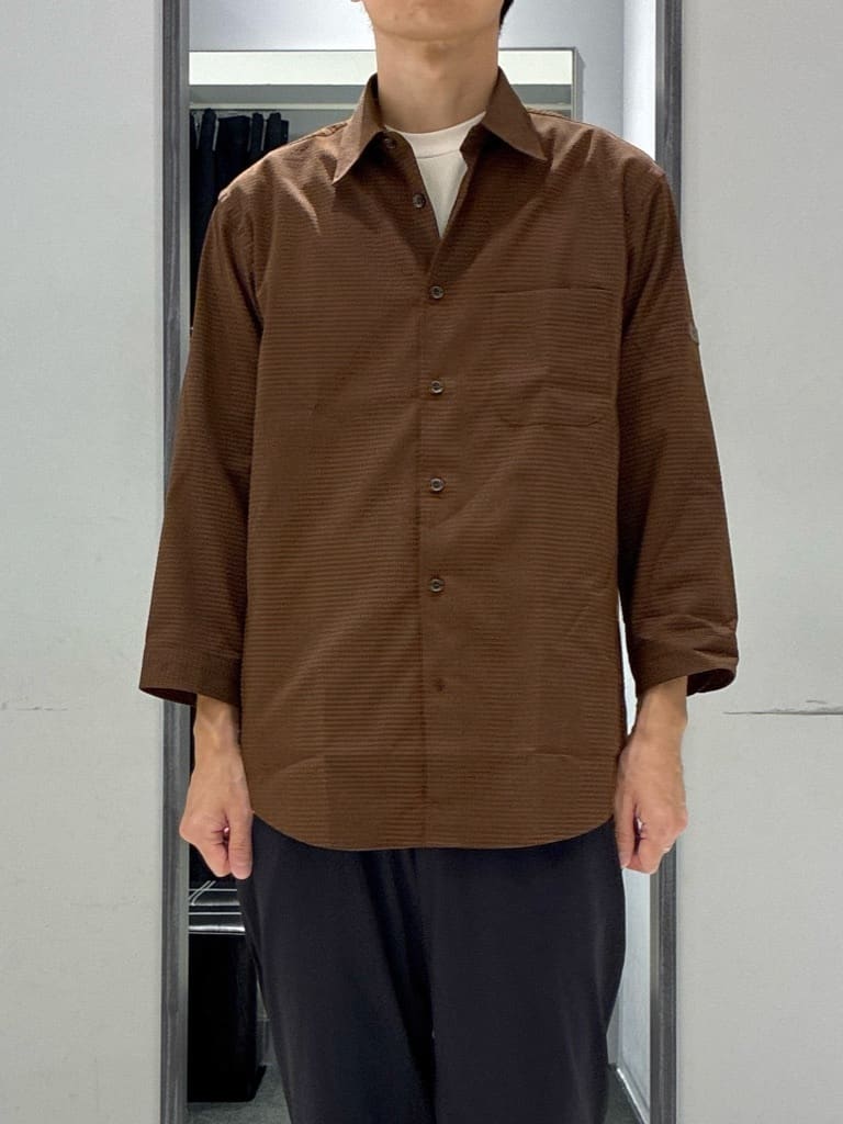 わいずみさんの「TAKEO KIKUCHI｜【COOL CITY WEAR】DotAir（R）サッカー シャツ」を使ったコーディネート