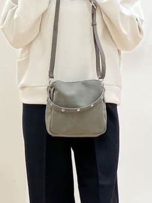 Keiさんの「grove｜洗えるフェザーニットパンプス」を使ったコーディネート