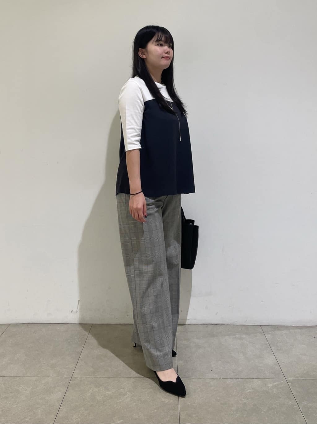 emikaさんの「INDIVI｜【褒められパンツ】ワンタックワイドパンツ」を使ったコーディネート