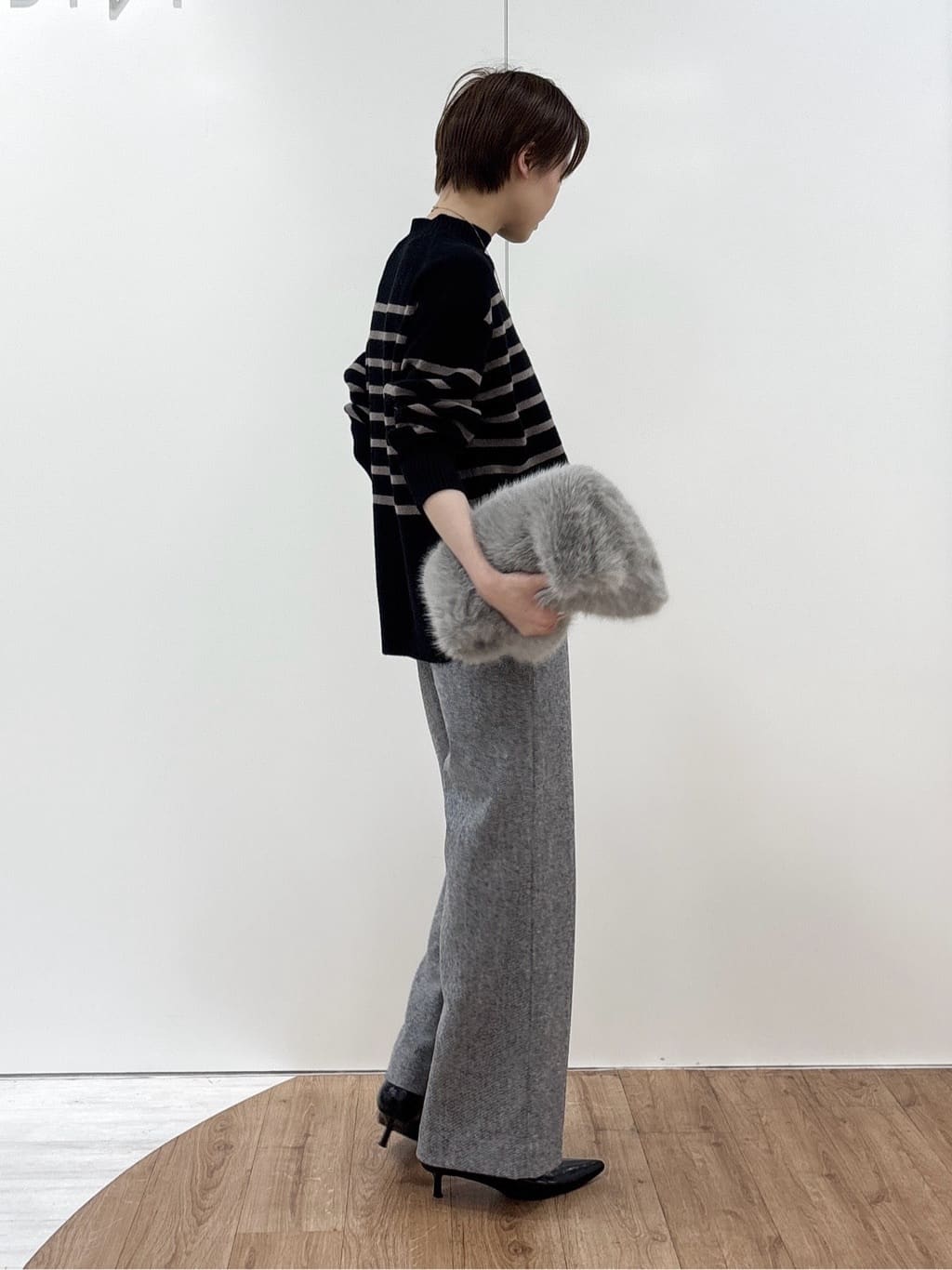 kanaeさんの「INDIVI｜【名品／撥水／抗菌防臭】ロング丈リサイクルダウンコート」を使ったコーディネート