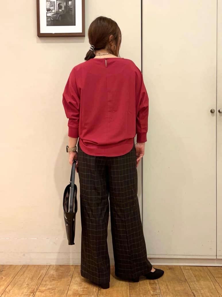 harusakuさんの「SHOO･LA･RUE｜【高レビュー/洗濯後しわになりにくい】1枚でサマ見え 8分袖ドルマンブラウス」を使ったコーディネート