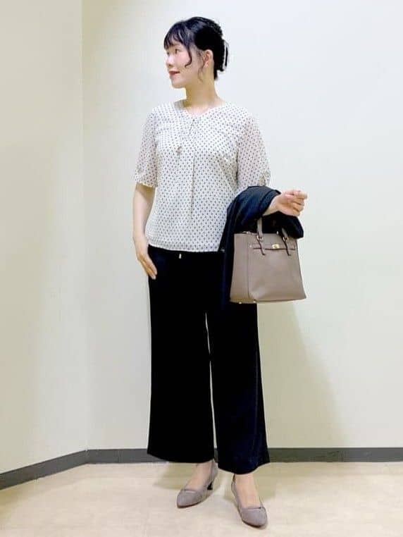  beni_gingerさんの「Reflect｜【ウエスト総ゴム／セットアップ／単品使いOK◎】ベスト＋ストレートパンツセット」を使ったコーディネート