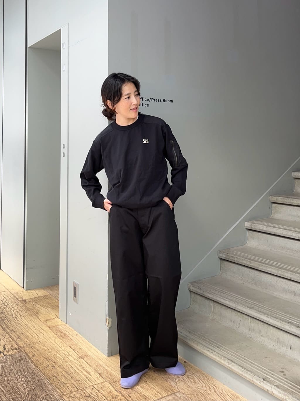 神野（jinno）さんの「TAKEO KIKUCHI｜【Sサイズ～】カツラギストレートパンツ」を使ったコーディネート