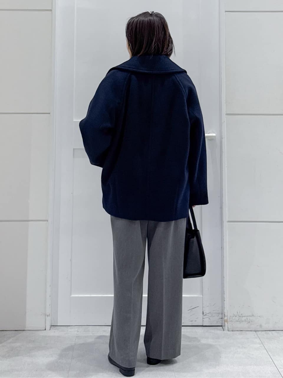 yuka.aさんの「OPAQUE.CLIP｜カシミヤブレンドウールミドルピーコート」を使ったコーディネート