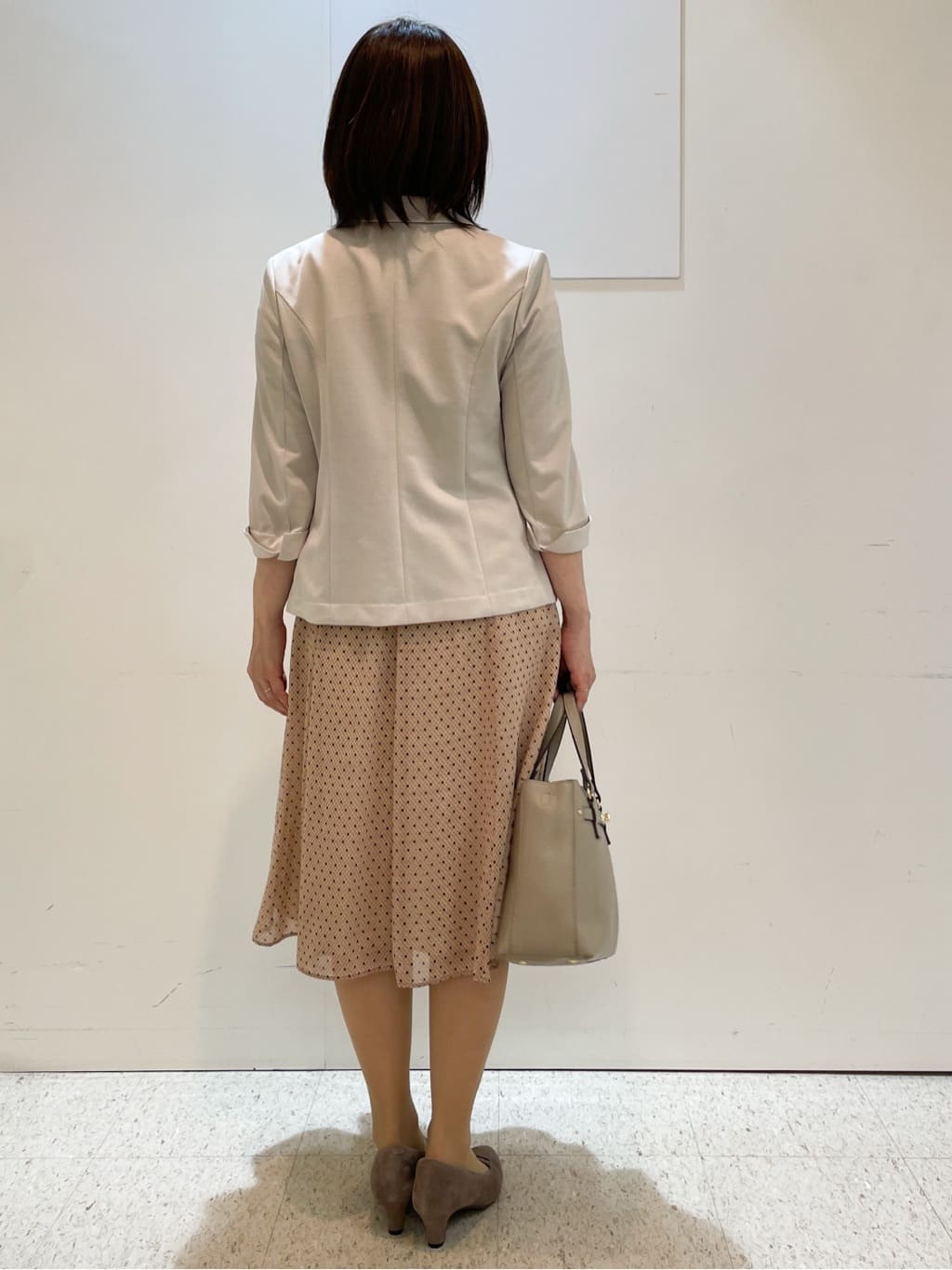 めいさんの「Reflect｜【マシンウォッシュ可／セットアップ可】コツキ柄プリントブラウス」を使ったコーディネート