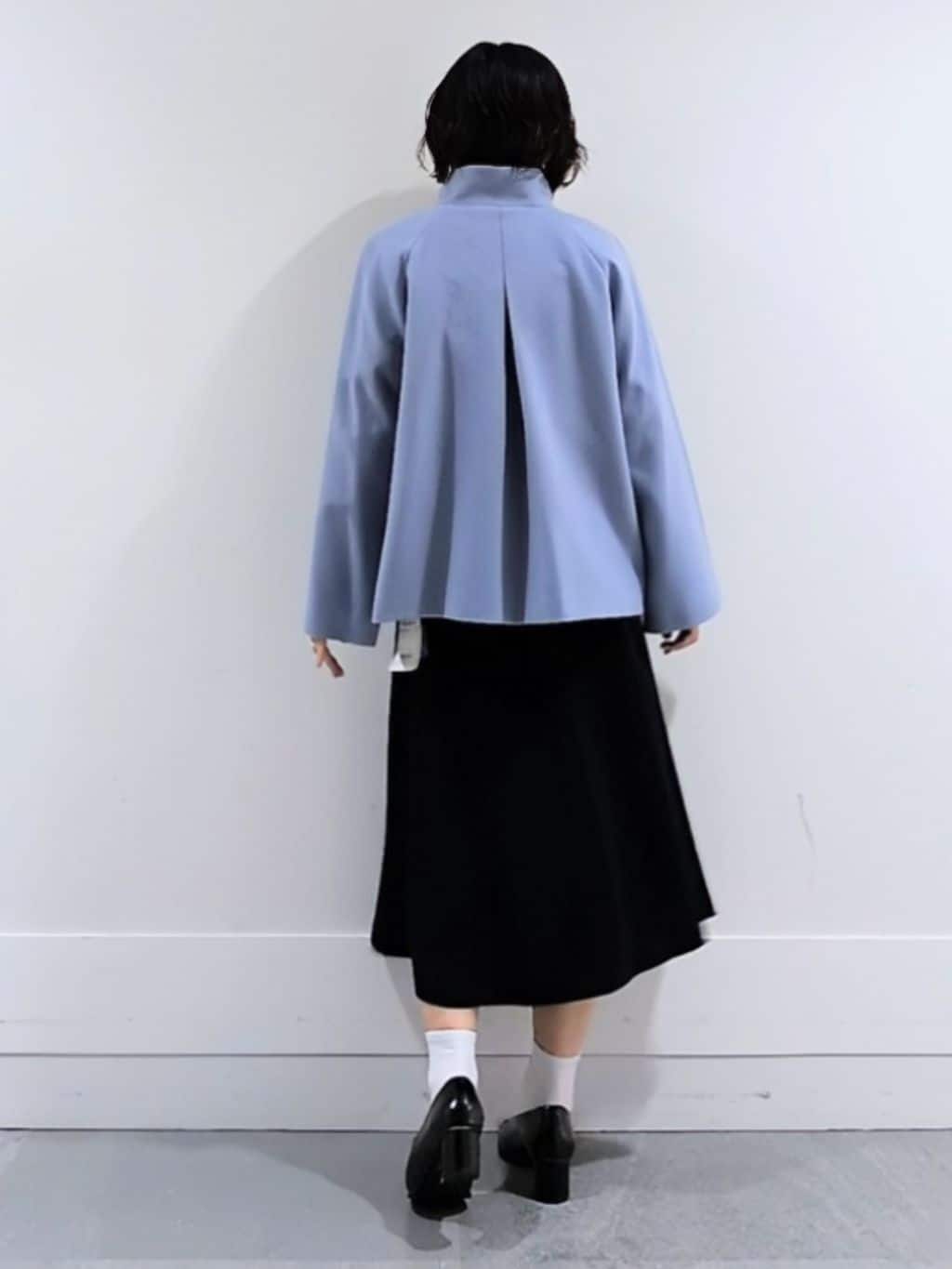 ミズタさんの「UNTITLED｜【着回しが効く／オンオフアウター】ウールショートコート」を使ったコーディネート