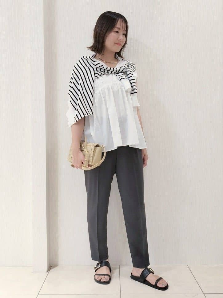 naokoさんの「UNTITLED｜【後ろウエストゴム/ストレッチ性/オンオフ】ジャージナロースカート」を使ったコーディネート
