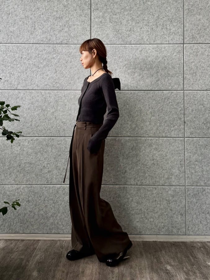 designer yukaさんの「CODE A｜short cardigan」を使ったコーディネート