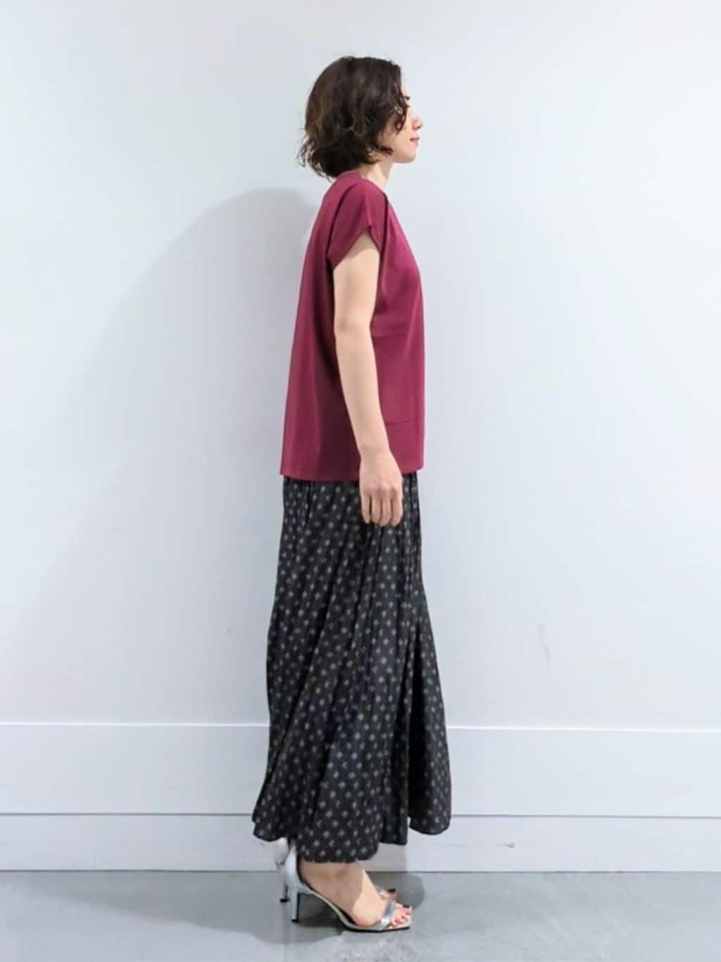 ミズタさんの「UNTITLED｜【洗える/Tシャツ】ツイストプルオーバー」を使ったコーディネート