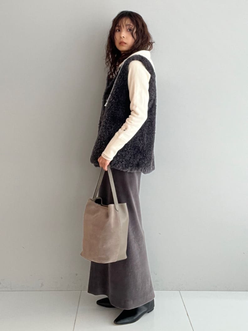 misaさんの「DRESSTERIOR｜◆Dhyana．（ディアナドット）&times;金子綾 ロングブーツ」を使ったコーディネート