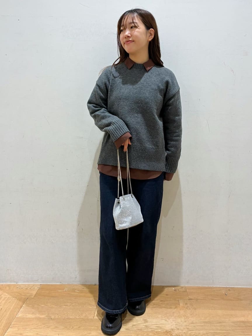 kurumiさんの「OPAQUE.CLIP｜ポケット刺繍レギュラーカラーシャツ【洗濯機OK】」を使ったコーディネート