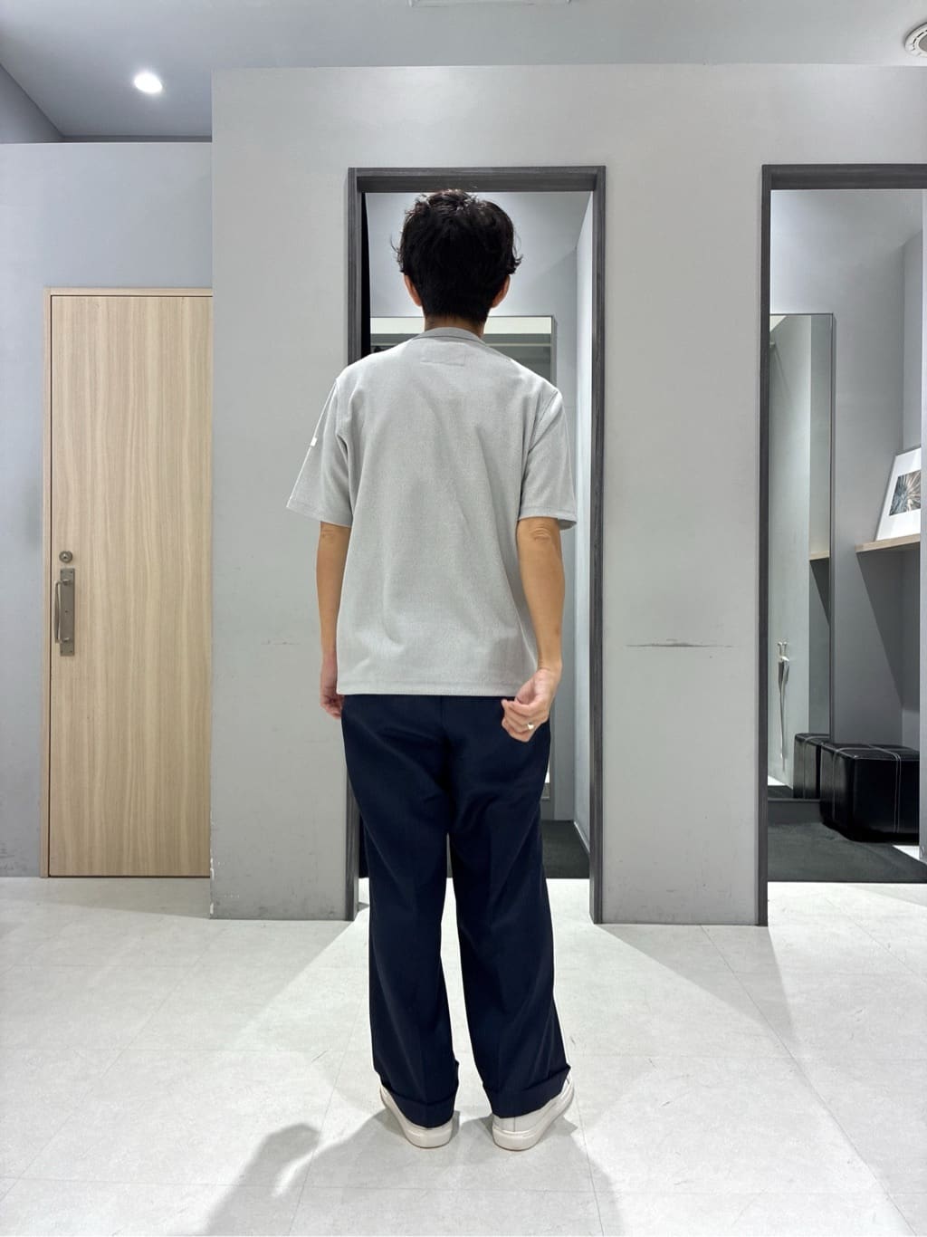 わいずみさんの「TAKEO KIKUCHI｜【COOL CITY WEAR】籠目アート柄 サッカーシャツ /通気性」を使ったコーディネート