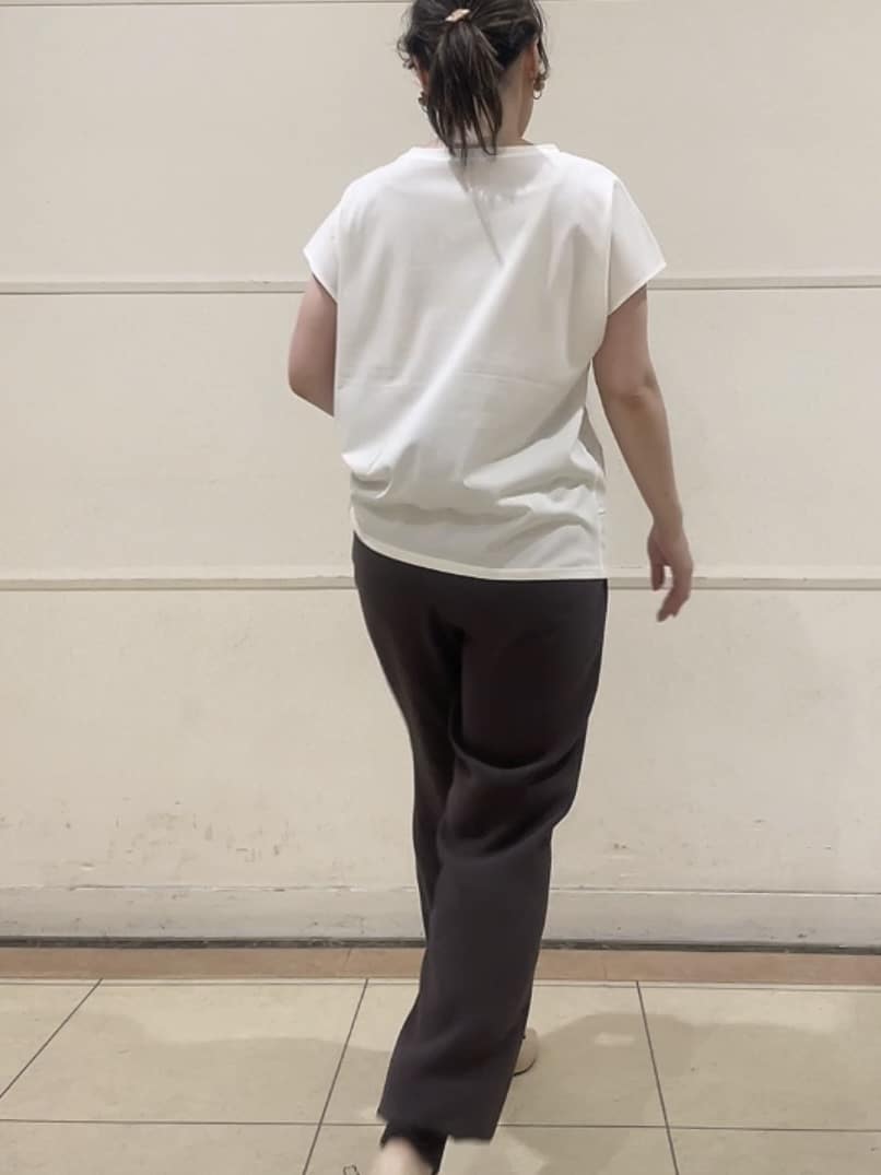 watanabeさんの「UNTITLED｜【洗える/Tシャツ】ツイストプルオーバー」を使ったコーディネート