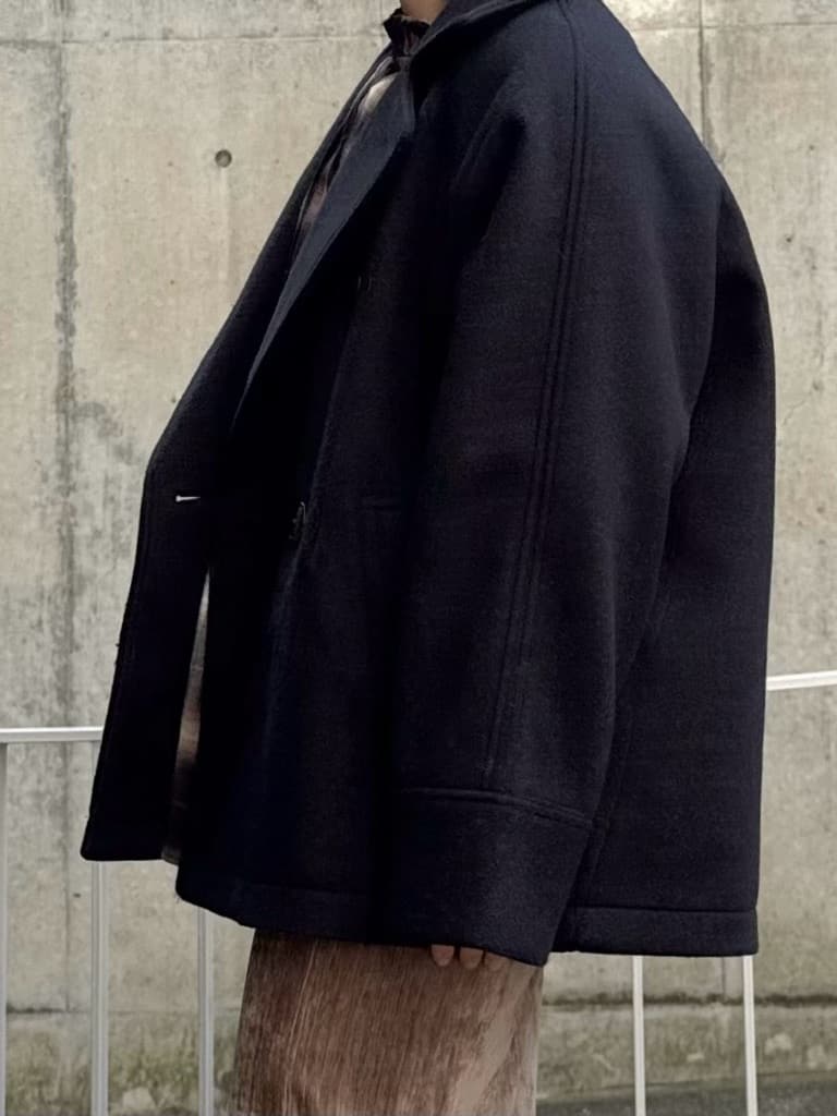 chさんの「THE SHOP TK｜起毛オンブレフリルブラウス」を使ったコーディネート